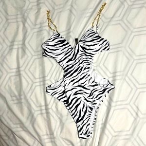 Medium one piece bathing suit